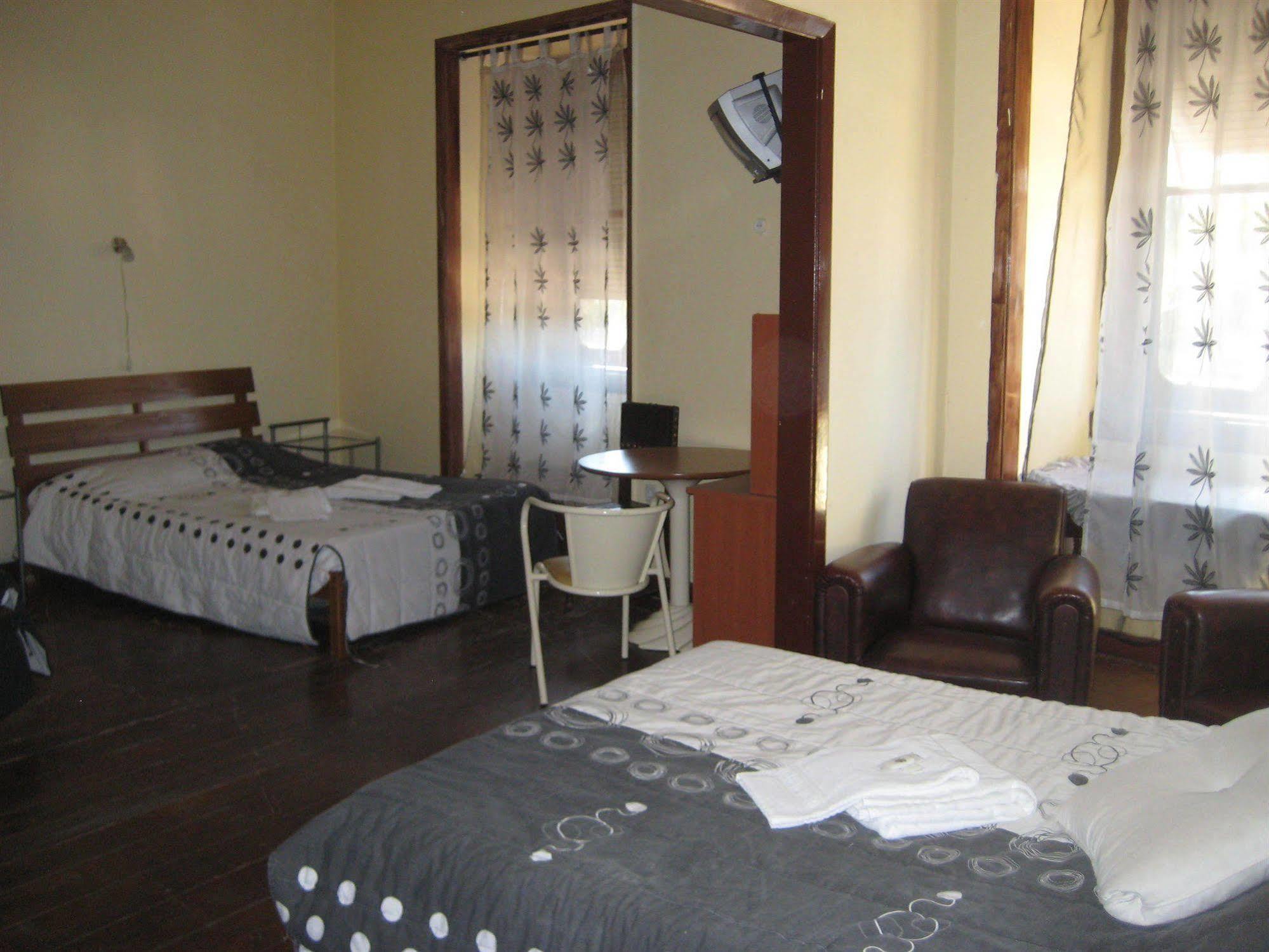 Hostel Avenida Coímbra Exterior foto